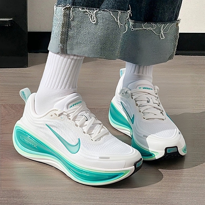 耐克NIKE女鞋26新款春季运动鞋VOMERO PLUS全掌型ZoomX缓震跑步鞋