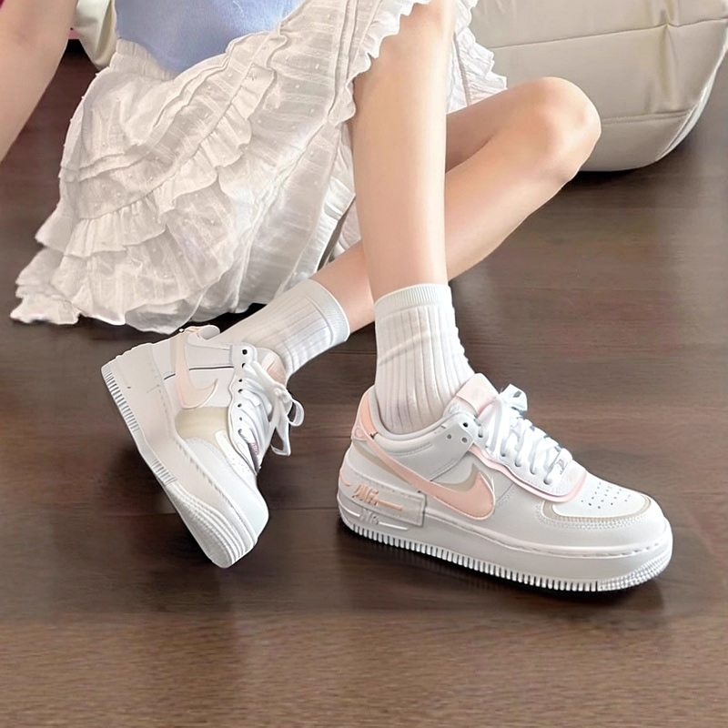耐克nike女鞋空军一号休闲鞋板鞋