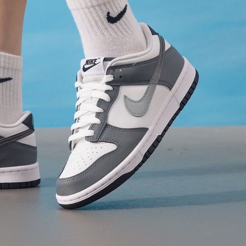 耐克大童鞋春季新款女鞋DUNK LOW板鞋复古时尚运动休闲鞋低帮板鞋