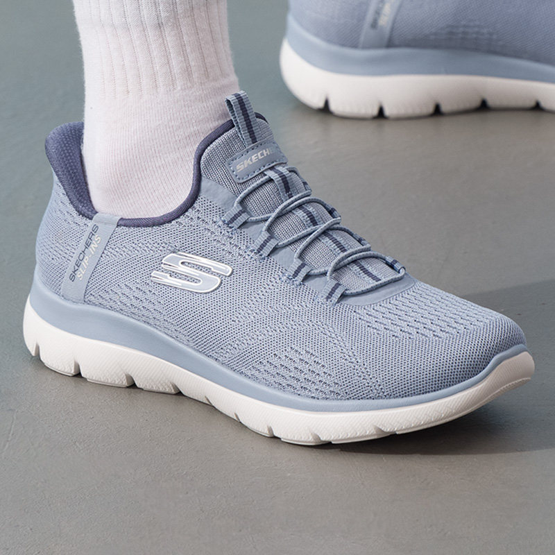 斯凯奇女鞋26新款轻便软底中老年休闲减震老人鞋跑步鞋闪穿运动鞋