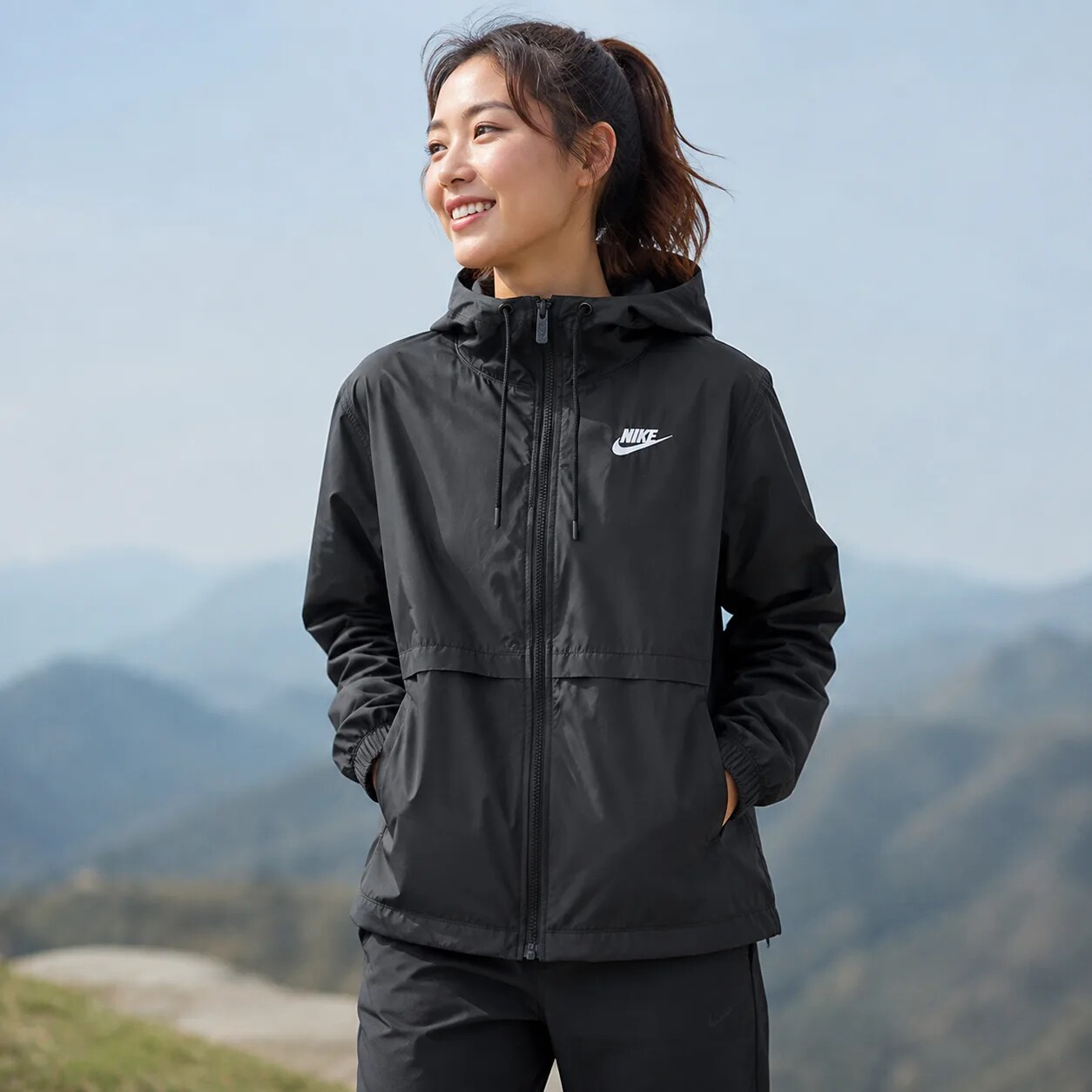 幸运叶子|耐克梭织连帽夹克女装秋季新款运动服黑色户外休闲外套