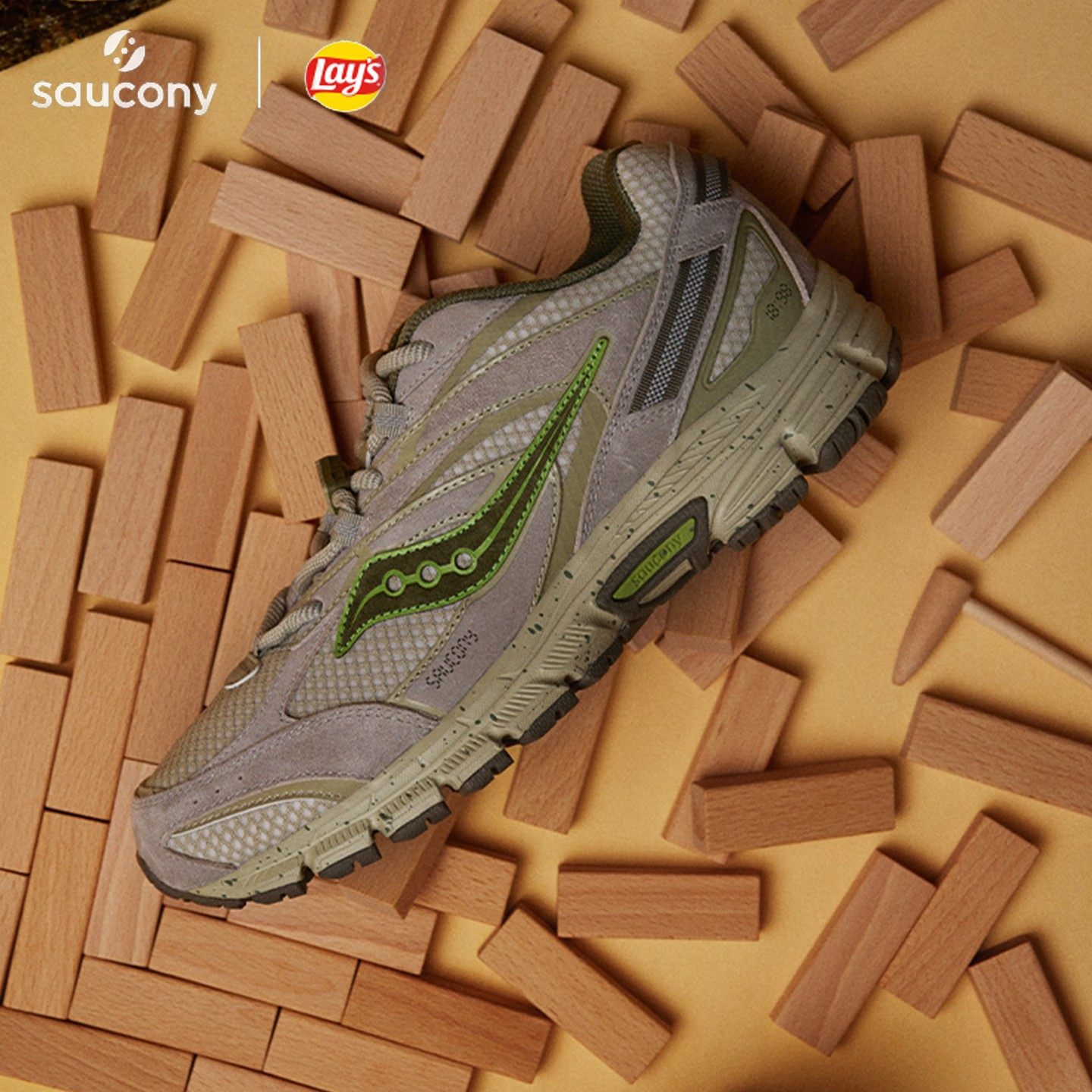 索康尼COHESION 2K PRM X乐事联名复古休闲男鞋女鞋老爹鞋S79019