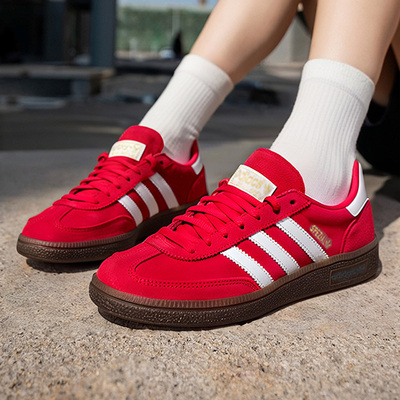 阿迪达斯三叶草女鞋男鞋2025新款德训鞋T头鞋运动休闲鞋红色板鞋
