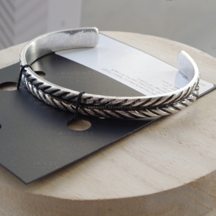 瑞典hm 雕刻麻花纹理简约手镯 银色可调大小