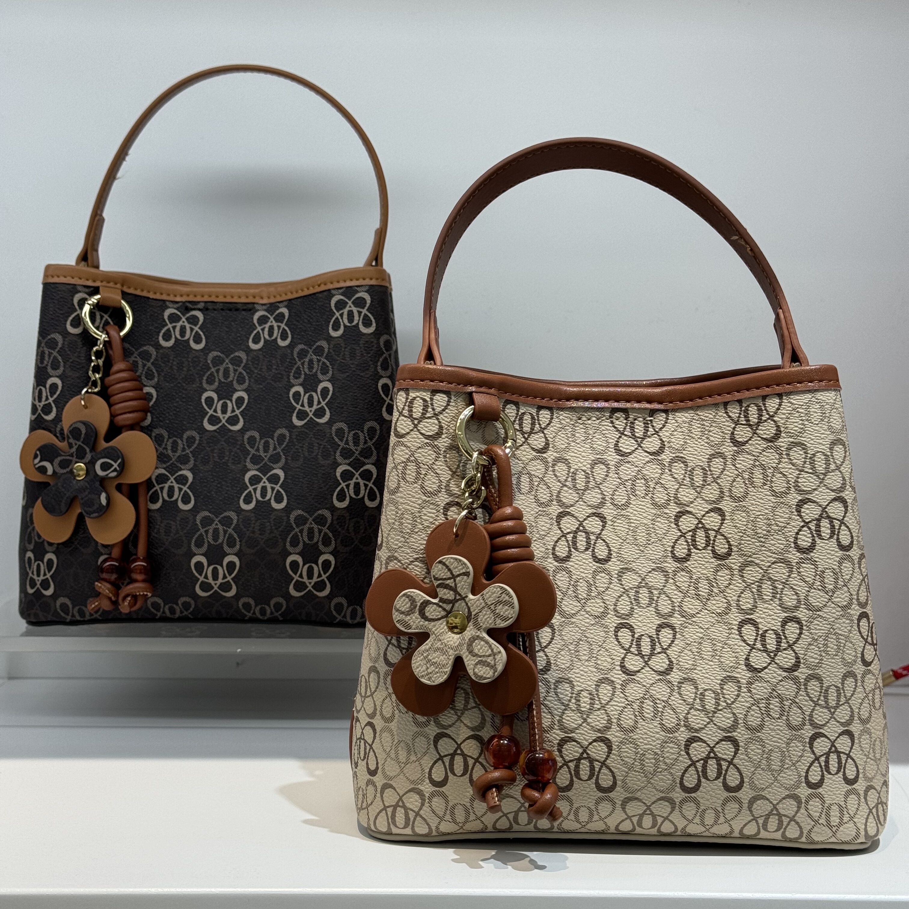 专柜发货 OMI欧米箱包OMI箱包新款时尚复古印花女士潮流手提包