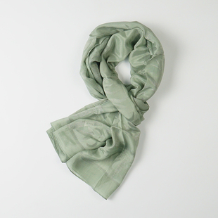 暗提花浅绿色纯色丝巾围巾纱巾春秋冬季薄款中年妈妈百搭长款新款