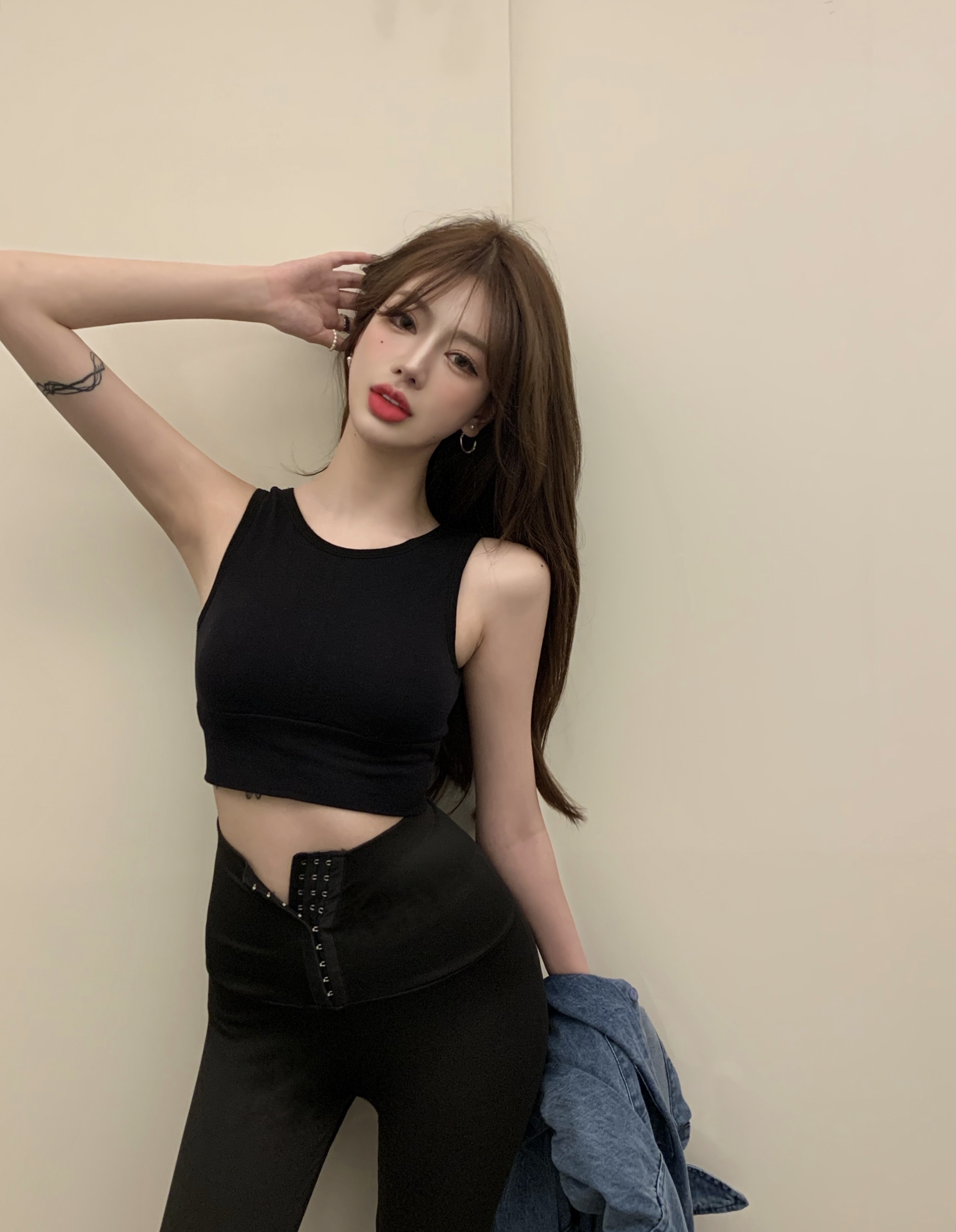 Barbie pants with high waist and thin waist