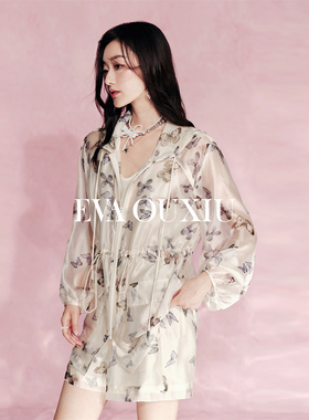 【限时直降】伊华欧秀防晒时尚套装女度假印花连帽51WTZ4898