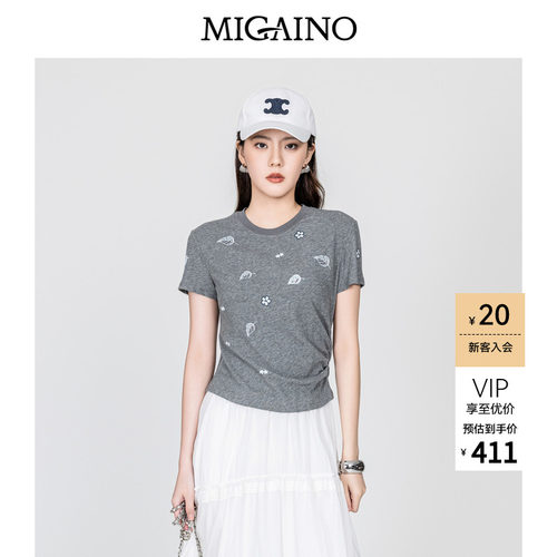 Migaino曼娅奴女装2026年秋季新款圆领正肩别致刺绣T恤MQ32RA001