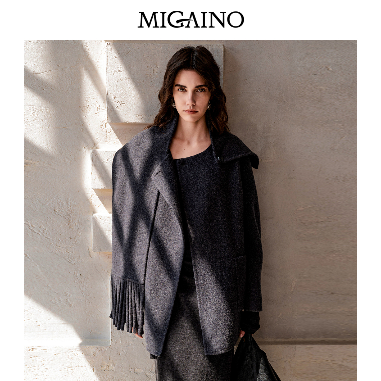 附件1：腰带 附件2：围巾