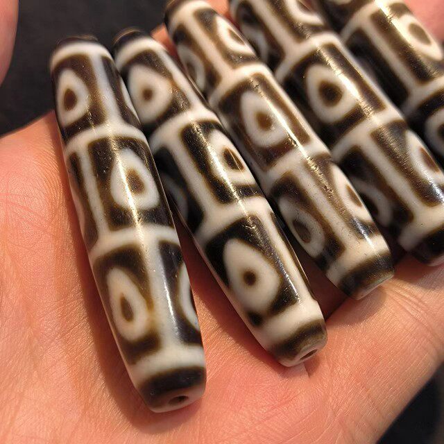 佛心九眼金刚杵菩提四眼玛瑙天珠黑白风化包浆手工珠斜切口aqx12