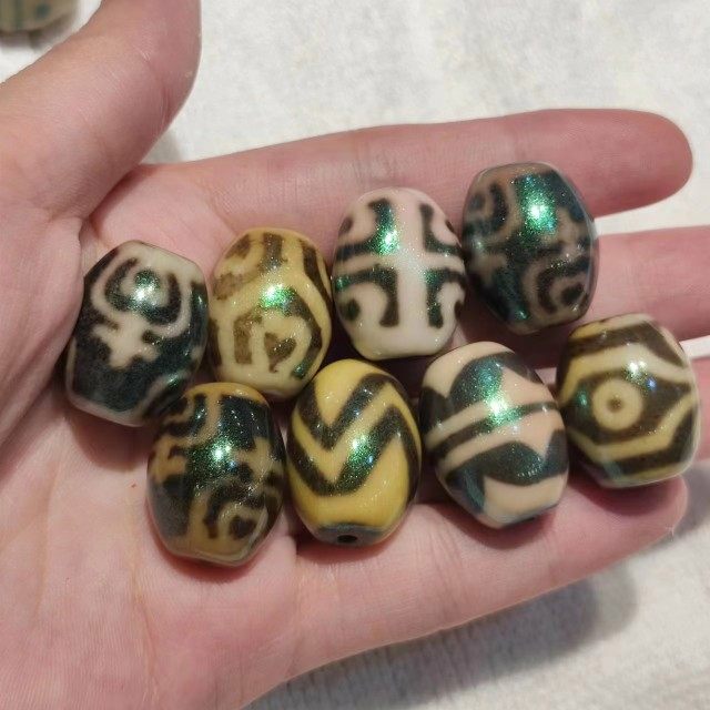 宝瓶莲心龟甲双虎牙十字六眼唐卡达洛玛瑙天珠手工珠手链项链配珠