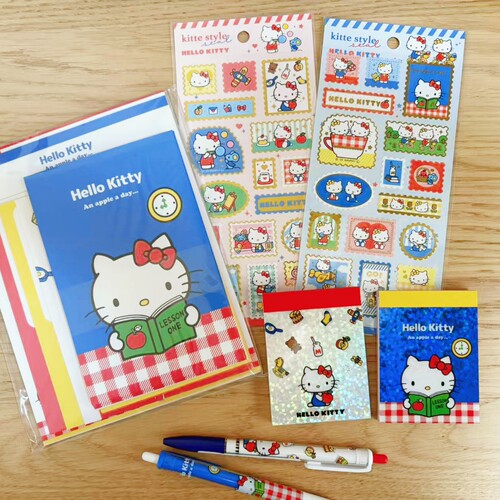 日本三丽鸥kitty贴纸便签信纸