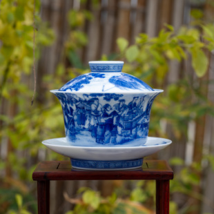 景德镇画堂春陶瓷斗茶图三才盖碗青花瓷釉下彩手工手绘高温烧制