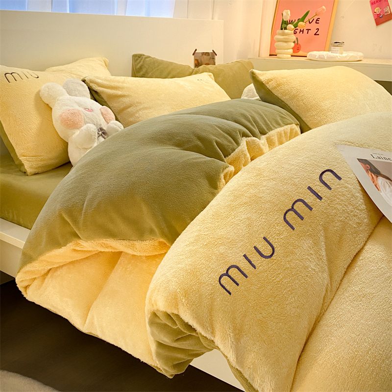 富安挪家纺品质加厚牛奶绒四件套