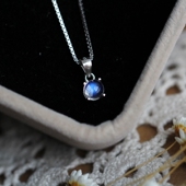 迷你锁骨链项链 玻璃体 女 天然斯里兰卡月光石吊坠 S925纯银吊坠