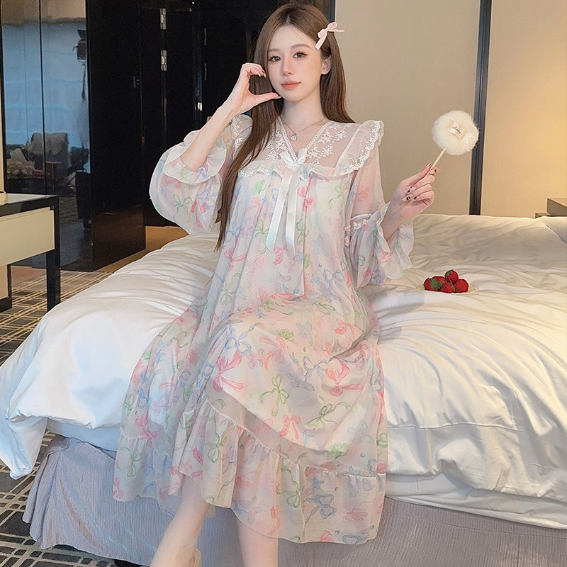 甜美可爱宫廷网纱长袖裙春秋季公主风花边带胸垫方领纯色长袖睡裙