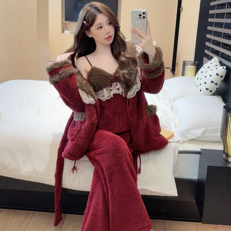 冬季加厚长毛绒性感三件套睡衣女高奢贵妇蕾丝套装女宫廷风法式
