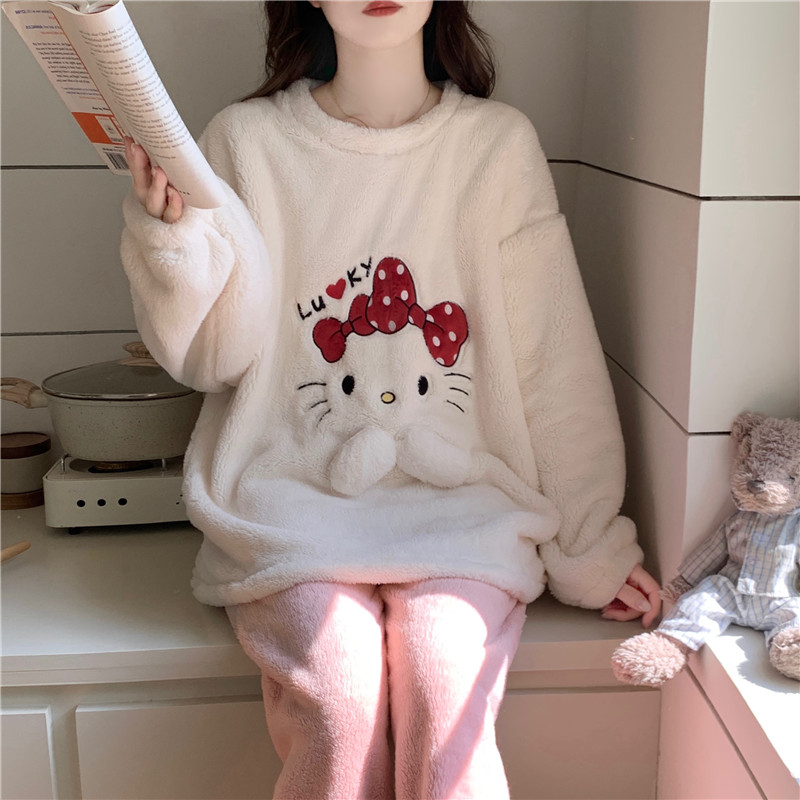 秋冬新款睡衣女珊瑚绒圆领套头法兰绒可爱卡通加厚保暖可外穿套装