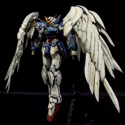 万代飞翼零式卡版高达模型