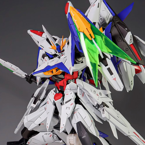 万代天蚀高达SEED新作模型