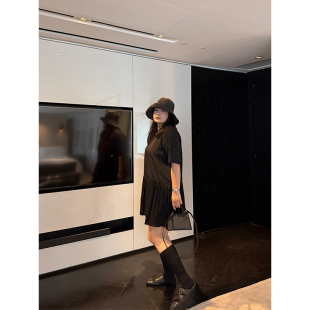 铅笔小鑫大码 重工撒银烫钻褶皱松紧设计连衣裙 女装