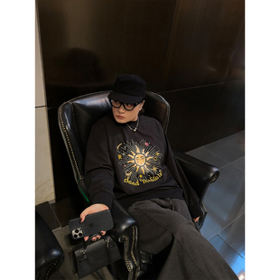 松弛慵懒 吸睛太阳花 宽松街头显瘦卫衣 女装 铅笔小鑫大码