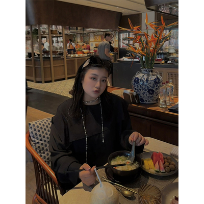 现货！铅笔小鑫大码女装日常新搭摆脱沉闷吸睛斗篷装饰上衣