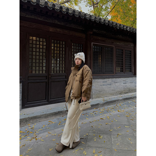 铅笔小鑫大码女装 国标90羽绒服 复古口袋工装轻薄羽绒服保暖外套