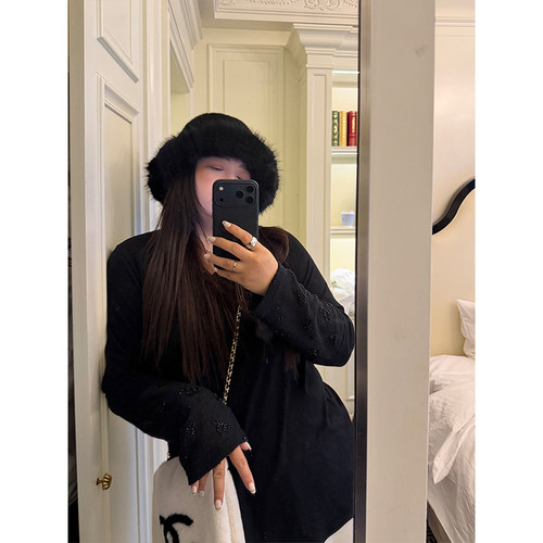 铅笔小鑫大码女装精致重工钉珠 亲肤柔雾感显瘦长袖T恤