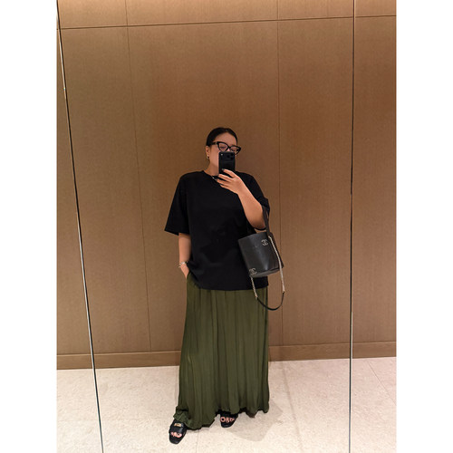 铅笔小鑫大码女装呼吸灵动慵懒松弛褶皱高腰百褶裙