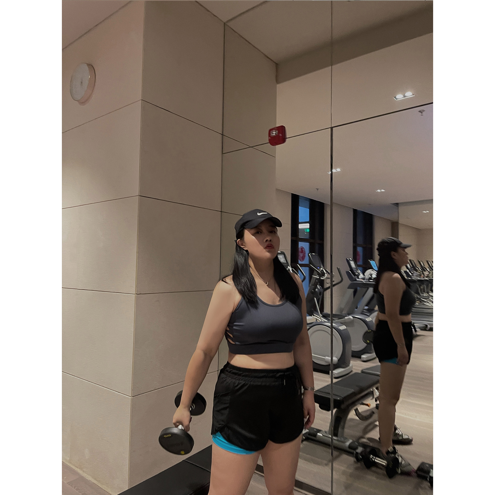 铅笔小鑫大码女装速干运动短裤胖MM百搭外穿居家跑步健身休闲短裤
