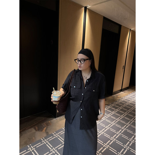 现货！铅笔小鑫大码女装简约酷感单排扣复古大口袋工装衬衫