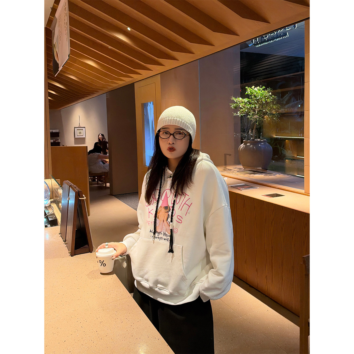 铅笔小鑫大码女装减龄趣味宽松显瘦印花抽绳连帽卫衣