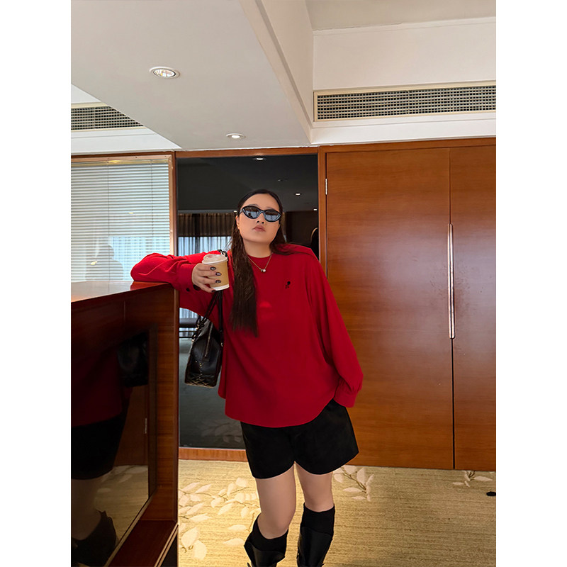 铅笔小鑫大码女装氛围感纽扣刺绣慵懒软糯衬衫袖上衣,女装/女士精品,大码内搭,淘宝优惠券,粉丝福利购,淘宝优惠卷