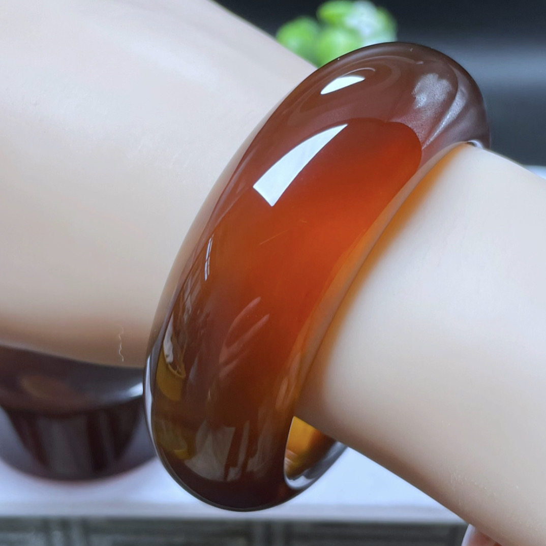 【李氏珠宝】精品56.6圈26.6宽樱桃血红蜜手镯无瑕疵天然缅甸琥珀,珠宝/钻石/翡翠,手饰,淘宝优惠券,粉丝福利购,淘宝优惠卷