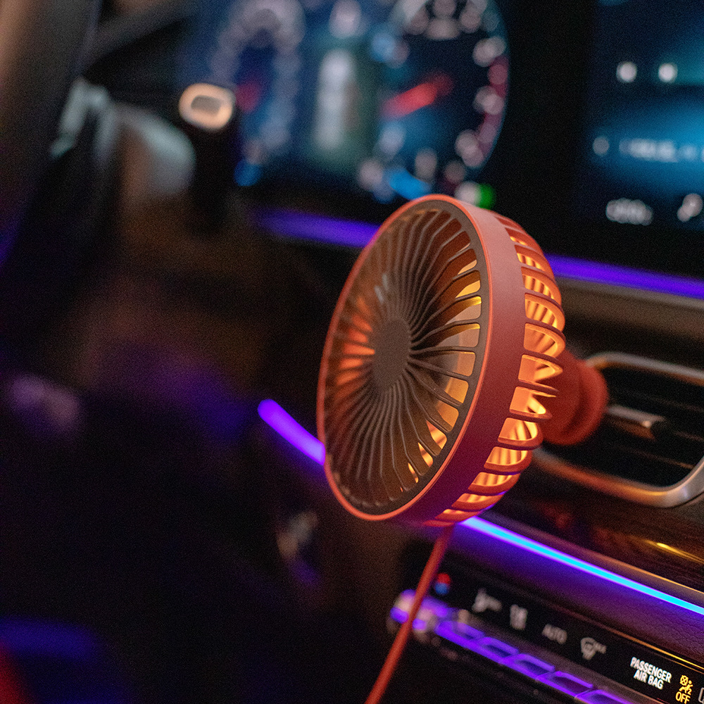 车载风扇 汽车空调出风口电风扇12V24V通用USB接口电源带灯可调速