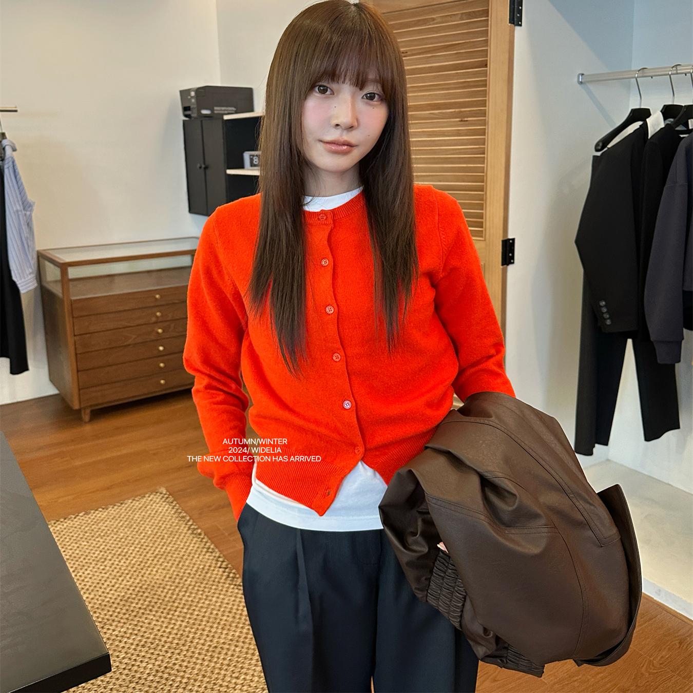 温柔纯色羊毛针织开衫单排扣圆领