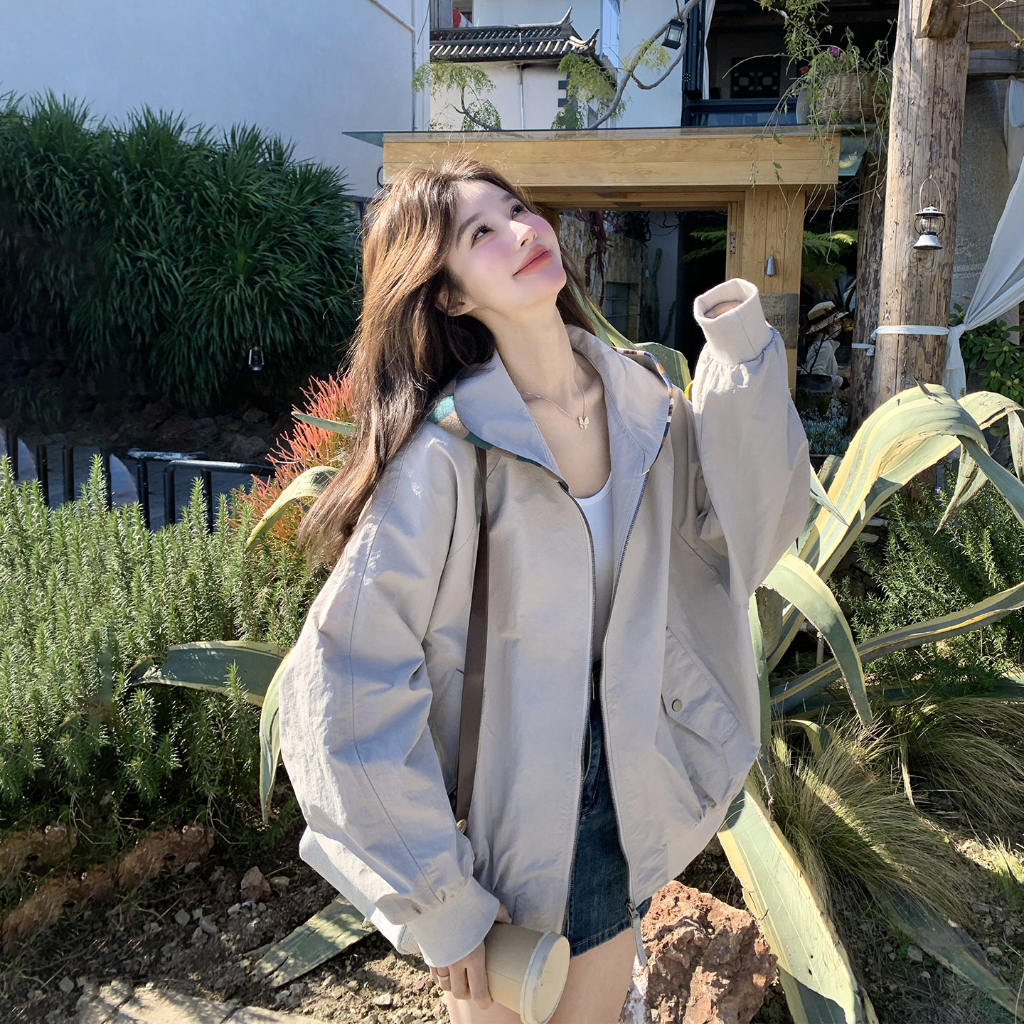 彩色条纹连帽工装减龄外套女春季2026新款今年流行爆款巨好看夹克