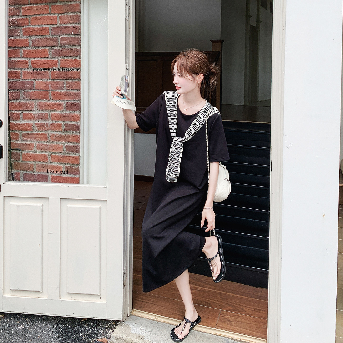 假两件拼接黑色T恤圆领连衣裙女
