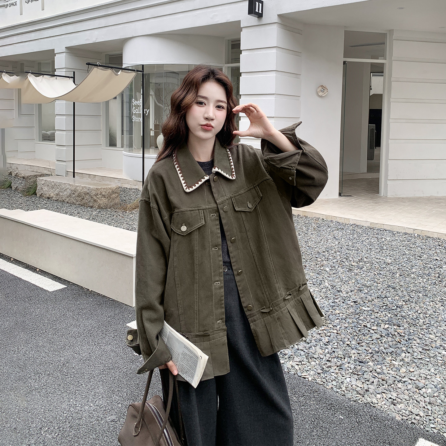 复古百搭军绿色拼接牛仔外套女春季2026新款今年流行爆款百褶夹克