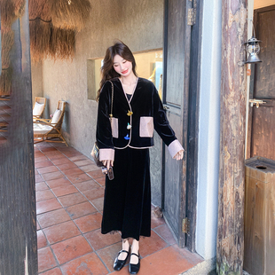 新中式国风黑色金丝绒套装女春季2026新款一整套外套半身裙两件套