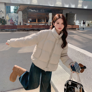 米白色立领泡芙羽绒服女冬季2025新款短款白鸭绒小个子面包服外套