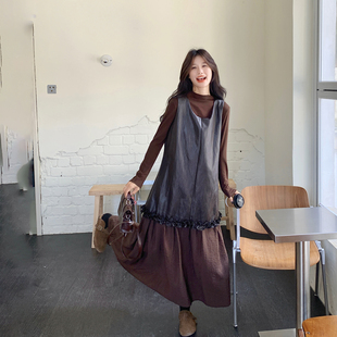 咖色花边拼接PU皮背心连衣裙套装女春季2026新款气质美拉德两件套
