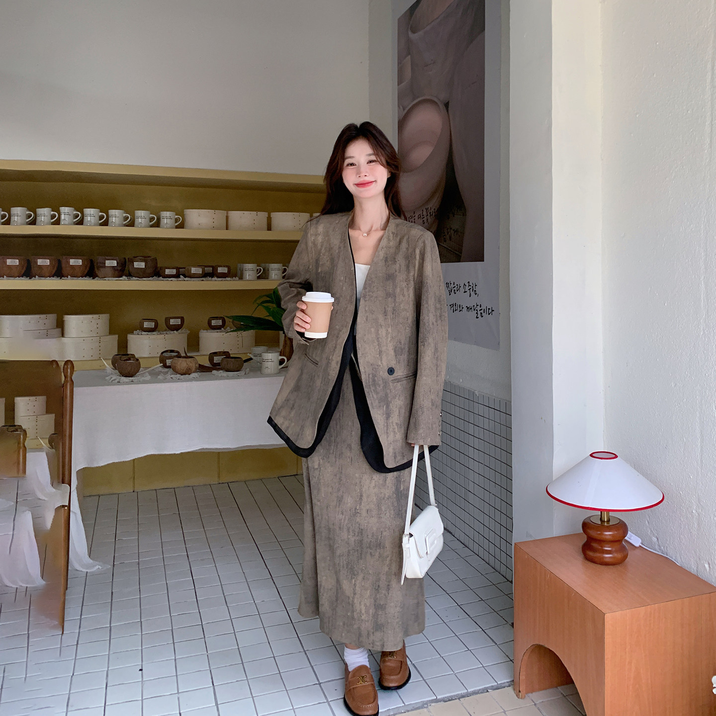 设计感小众晕染套装女春季2026新款网纱拼接西装外套半身裙两件套