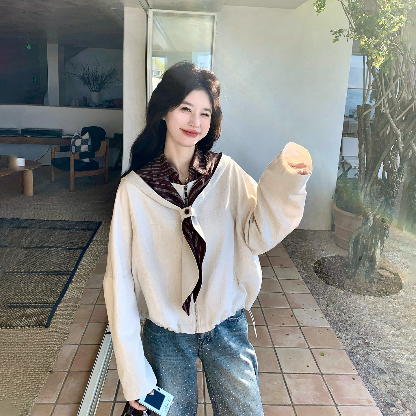 米白色拼接连帽短款外套女春季2026新款小个子学院风减龄夹克上衣