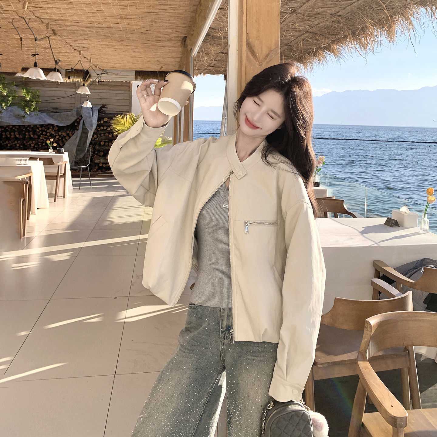 立领白色机车服皮衣外套女春季2026新款小个子流行爆款高级感夹克