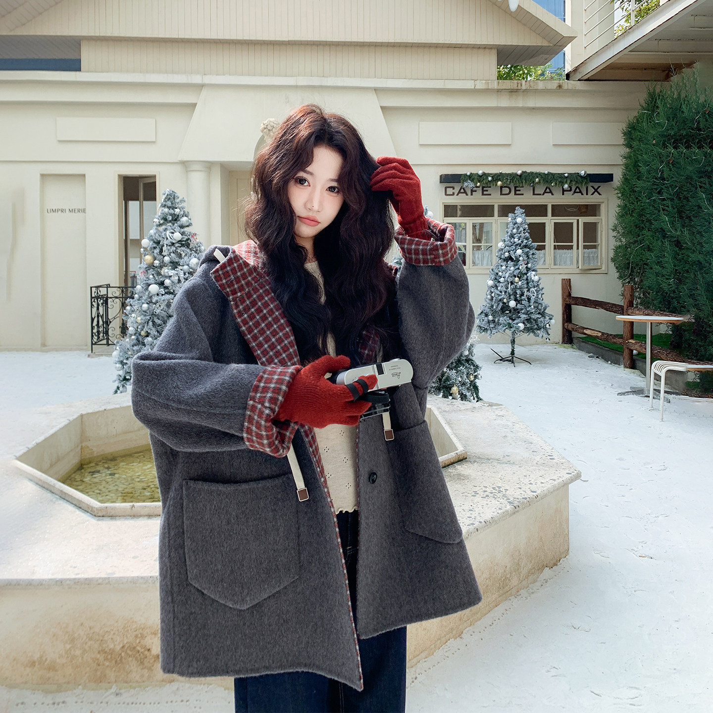 格纹拼接灰色连帽双面呢羊毛外套女冬季2025新款学院风巨好看大衣