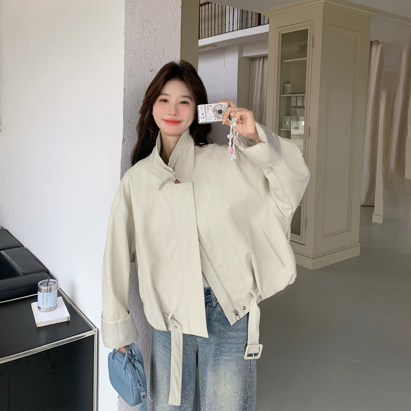 设计感米白色立领短款皮衣外套女春季2026新款宽松小个子百搭夹克