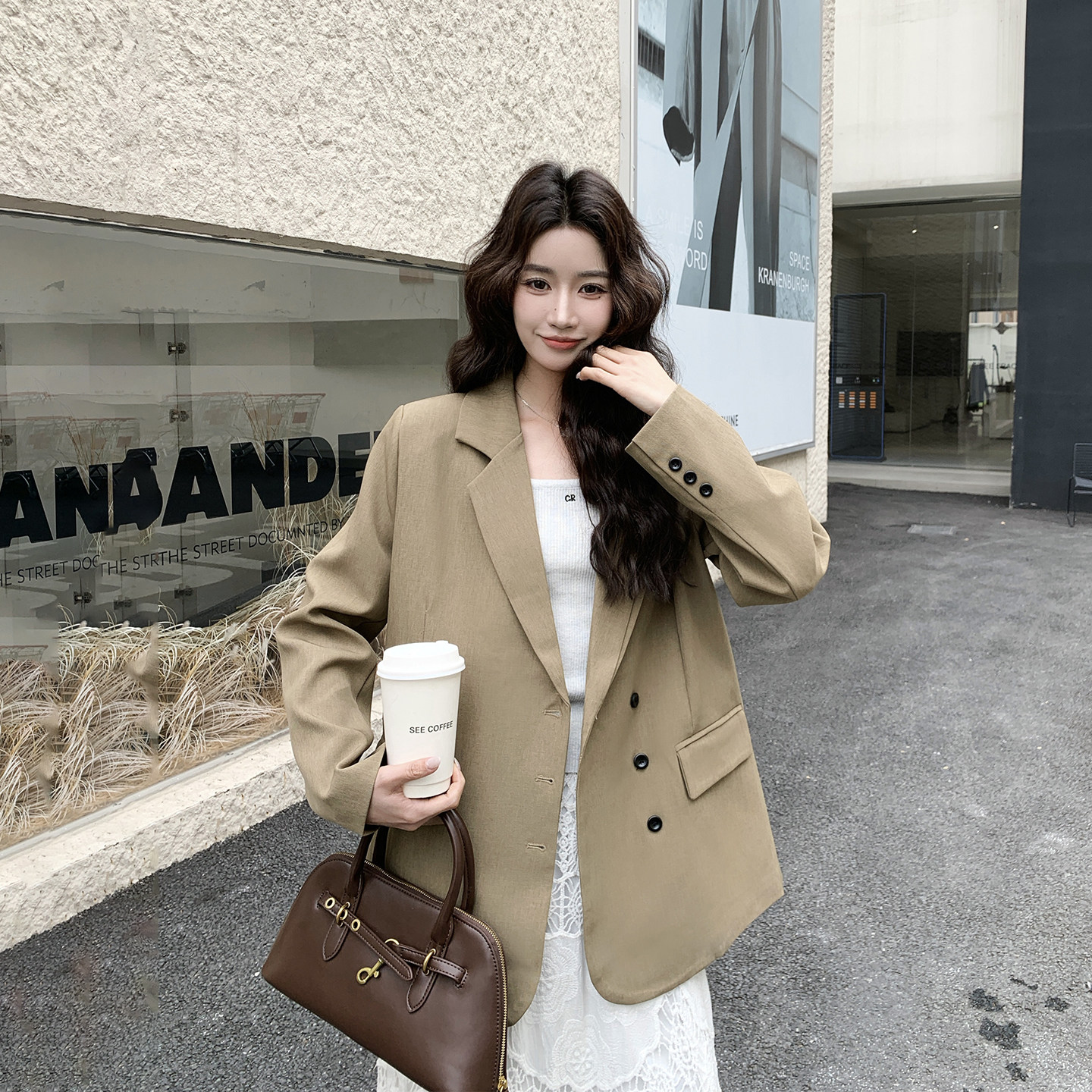 高级感卡其色西装外套女春季2026新款今年流行爆款小个子超火西服